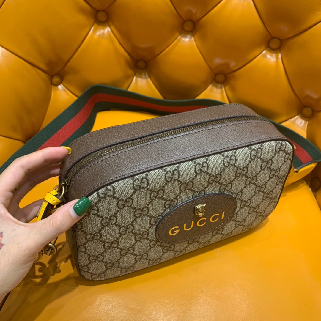 GG Supreme Neo Vintage Messenger Bag