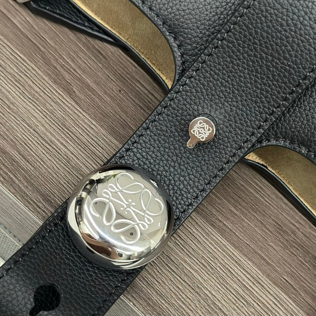 LW Pebble Mini Bucket Bag