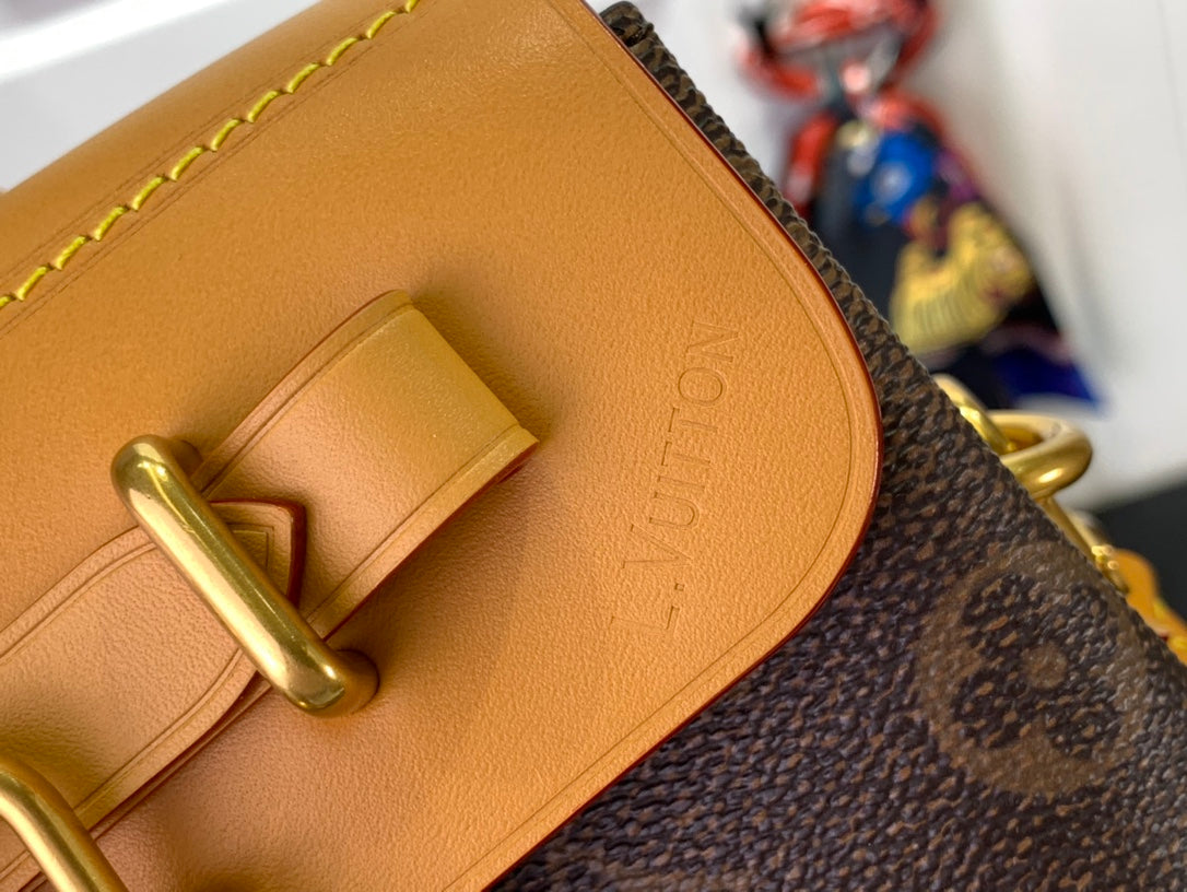 LV Soul Trunk East West