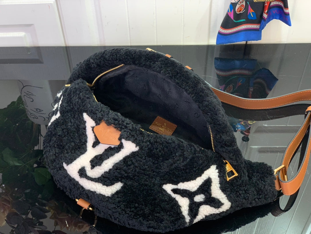 LV Bumbag