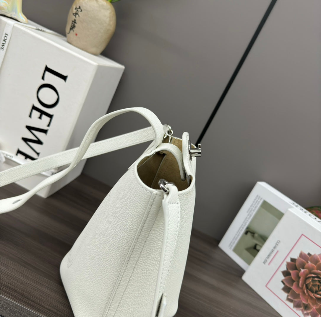 LW Pebble Mini Bucket Bag