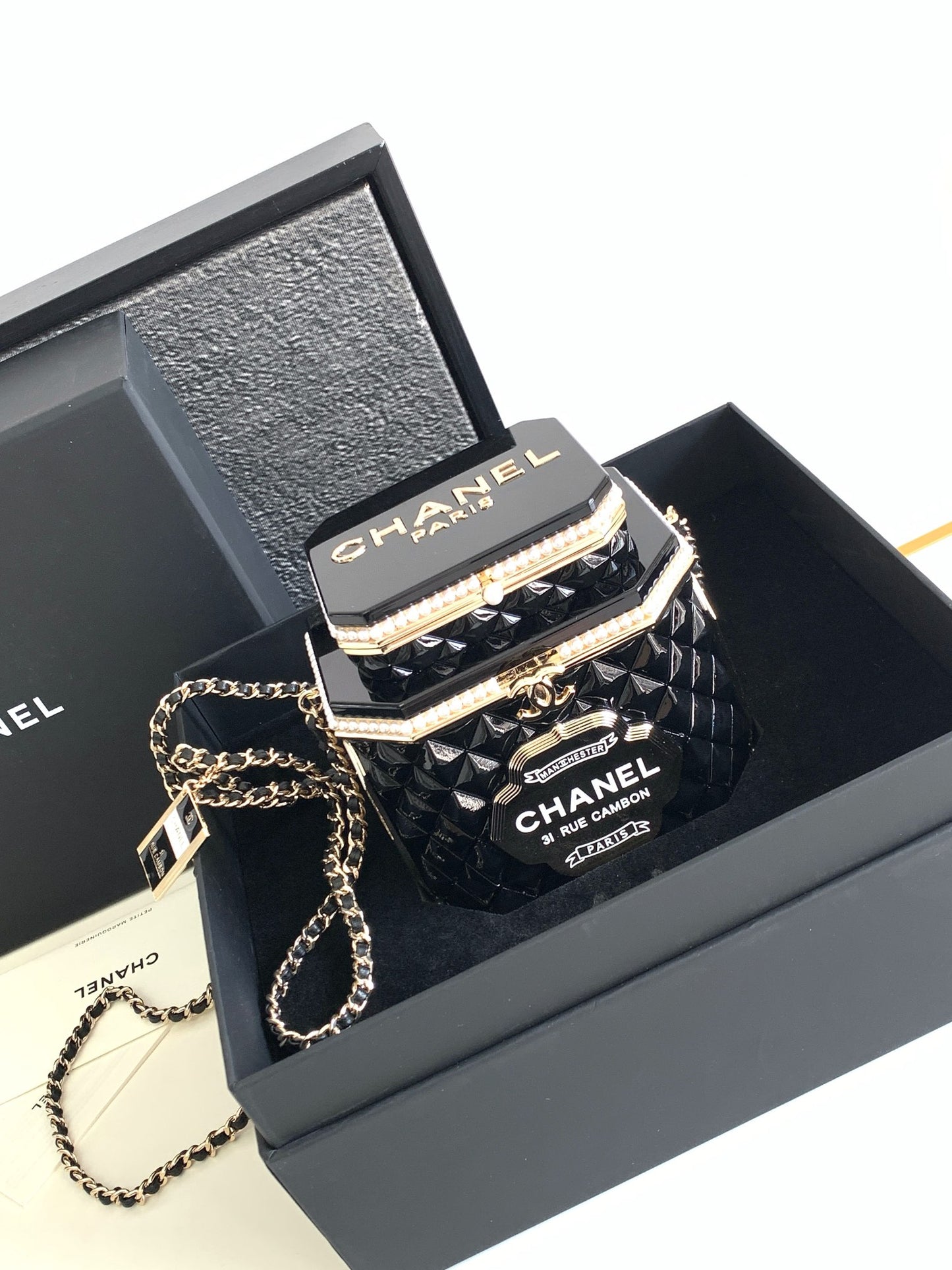 CH Paris-Manchester Tea Box