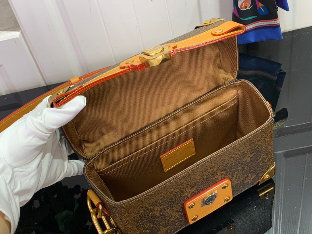LV Soul Trunk