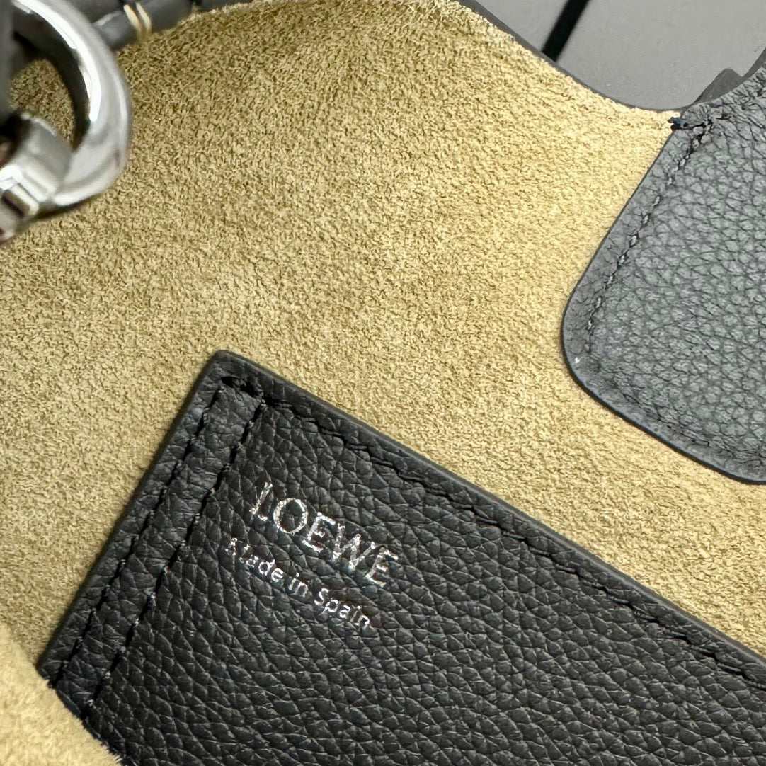LW Pebble Mini Bucket Bag