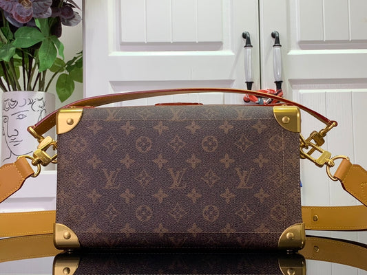 LV Soul Trunk East West