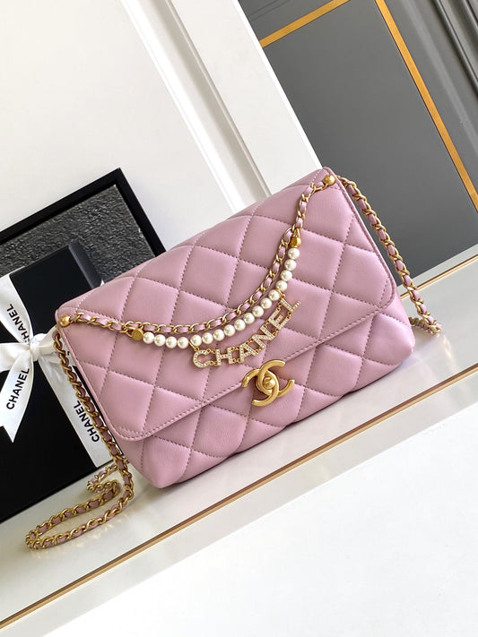 CH Pearl Twist Flap