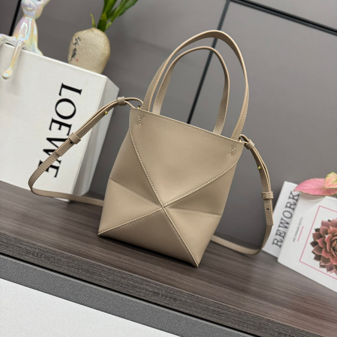LW Puzzle Fold